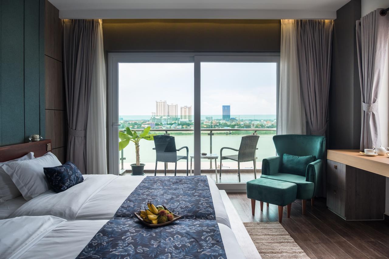 Nou'S River Hotel Phnom Penh Exterior photo