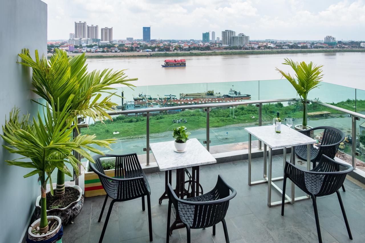 Nou'S River Hotel Phnom Penh Exterior photo